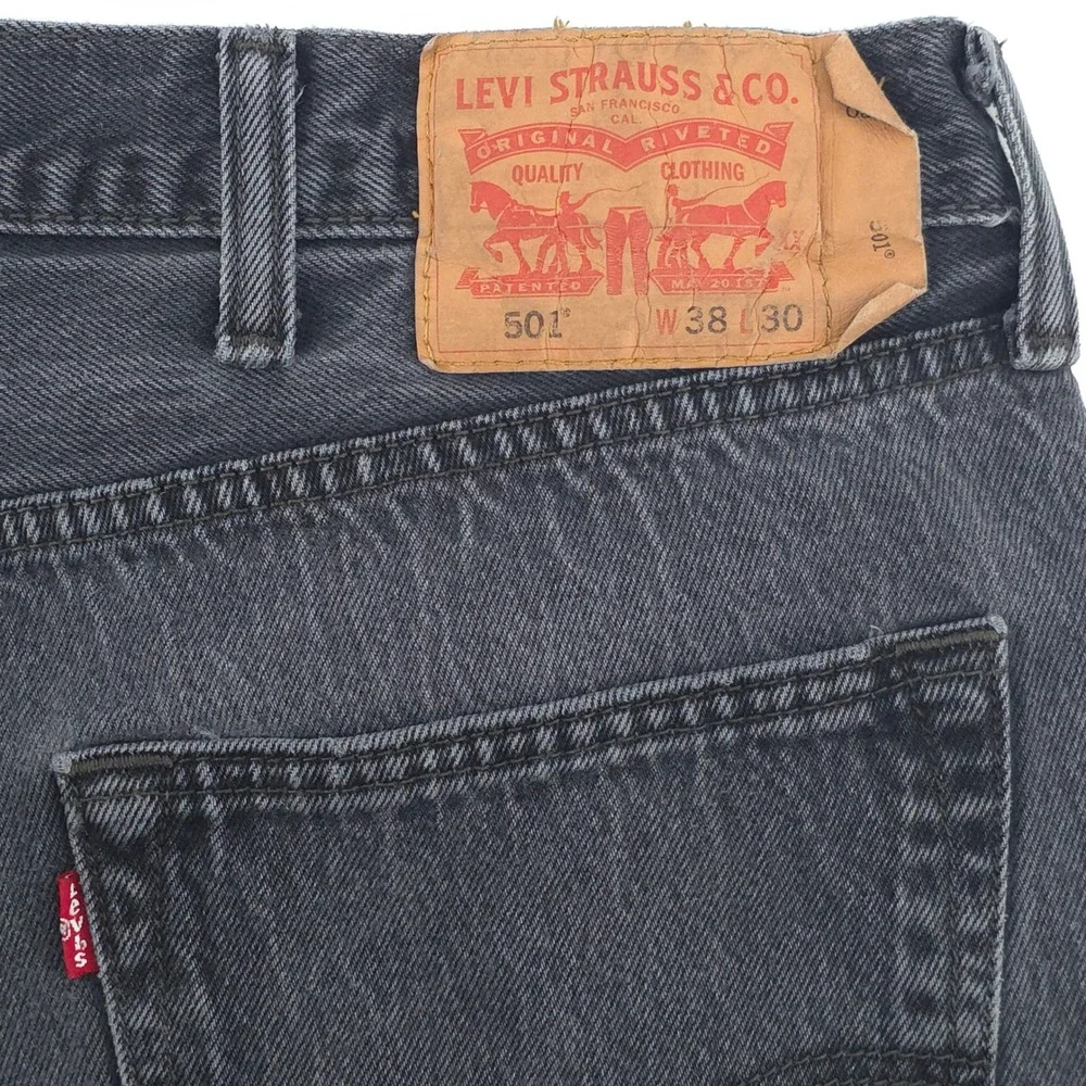 Levis Mens Jeans 501 Original Fit 38x30 Gray Straight Leg Denim Classic